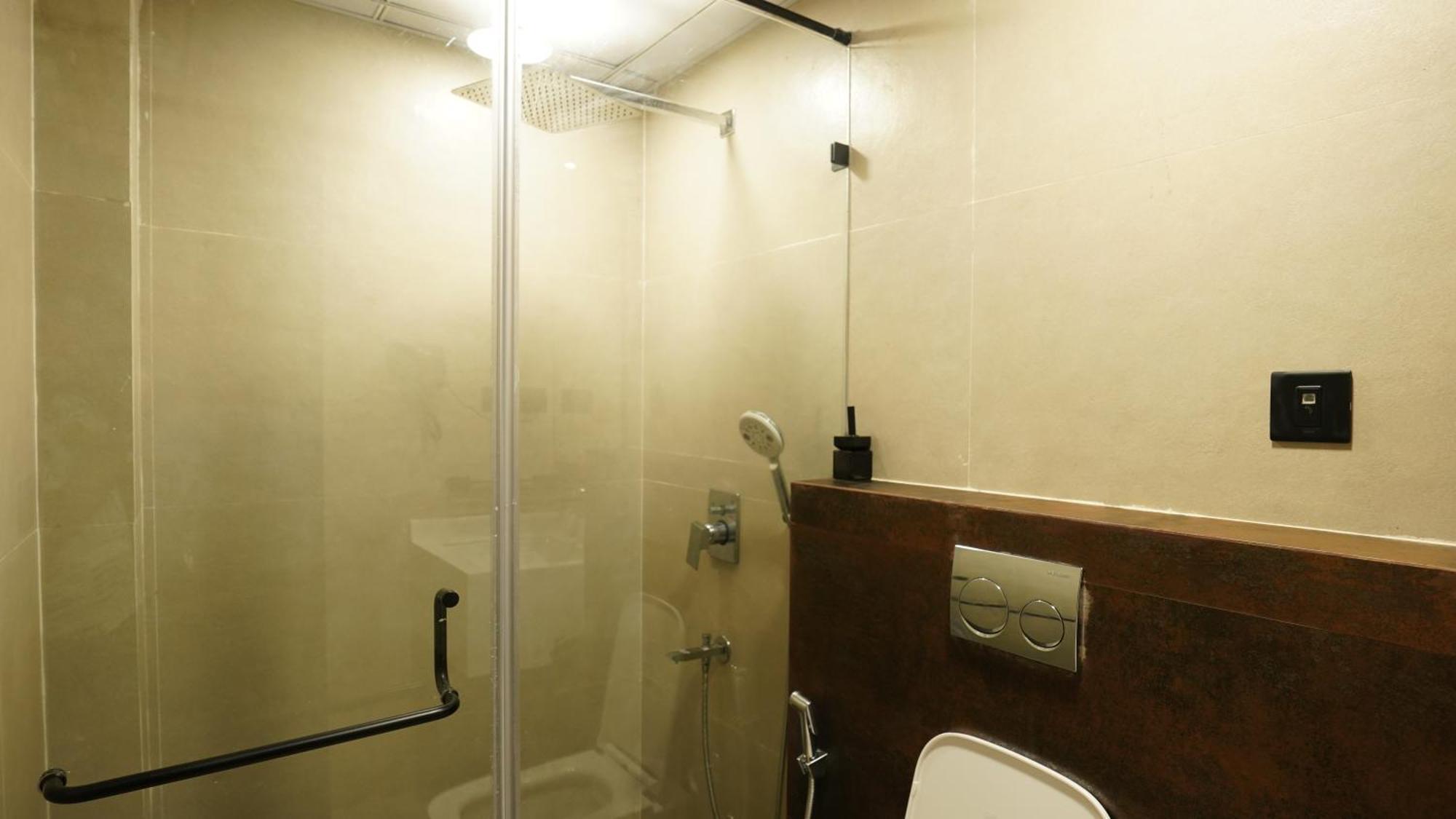 Aquila Grand Suites - Noida Sector 136 Екстериор снимка